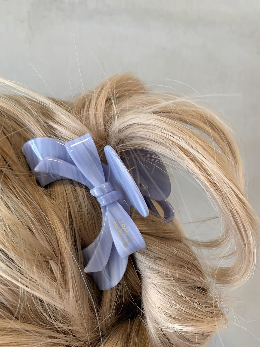 Babette Bow Claw Clip