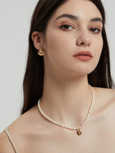 Cordelia Shell Earrings - MOUSAI